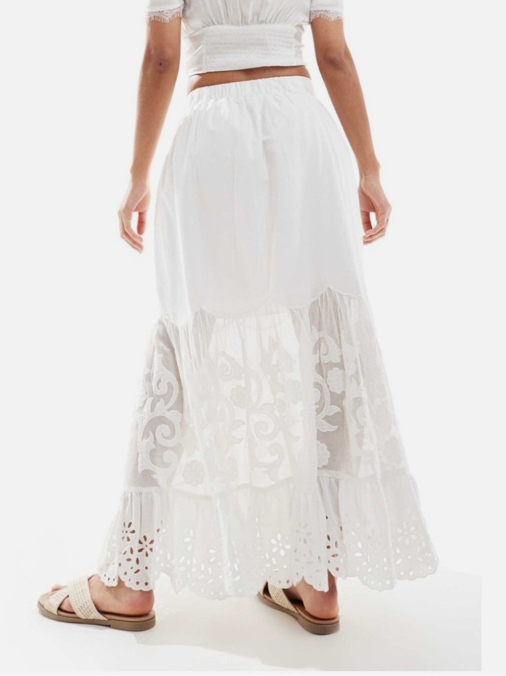 Abercrombie & Fitch Elevated Embroidered Maxi Skirt (XS)